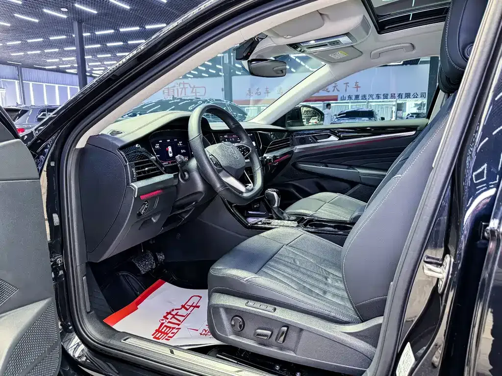 Volkswagen Passat — фото 9