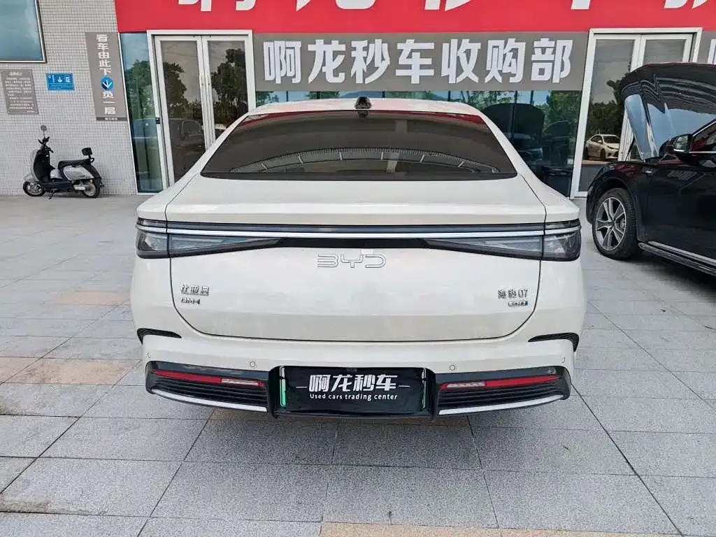 BYD Seal 07 DM-i — фото 5