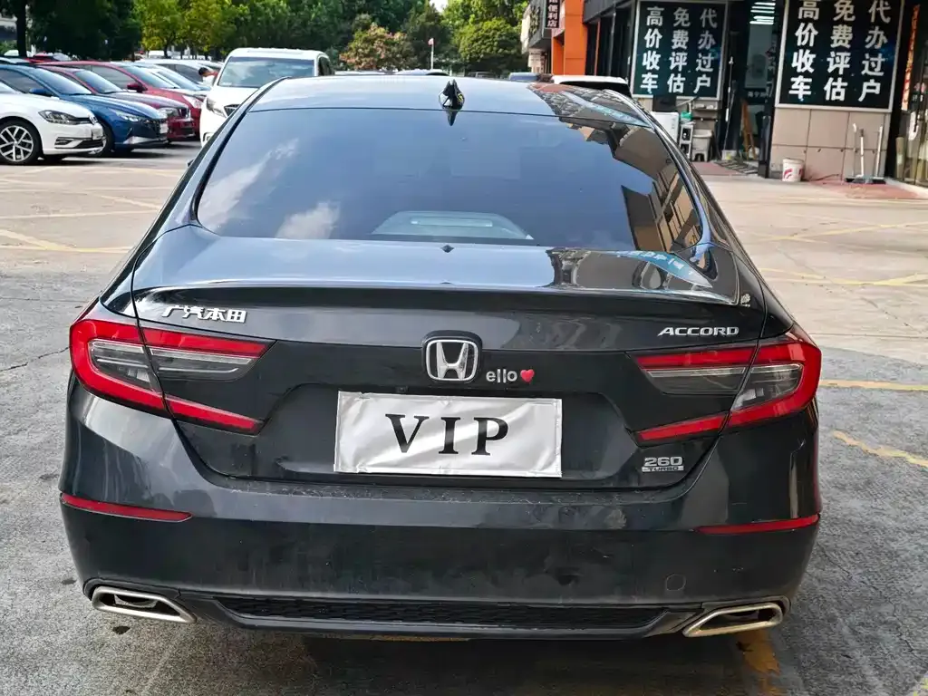 Honda Accord — фото 2