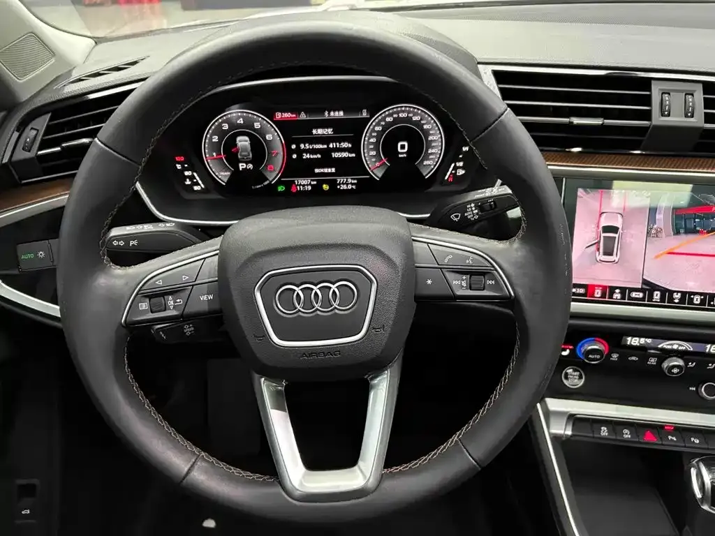Audi Q3 — фото 6