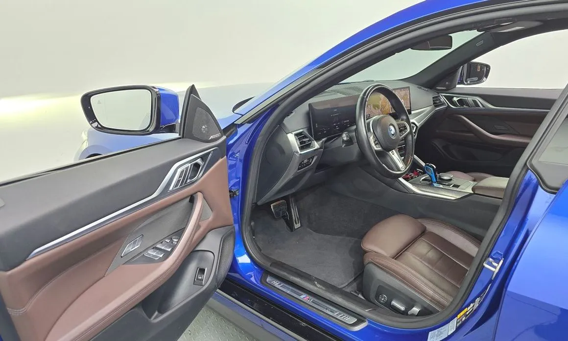 BMW i4 — фото 10