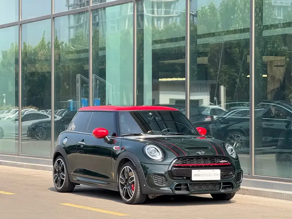 MINI JCW (John Cooper Works) — фото 4