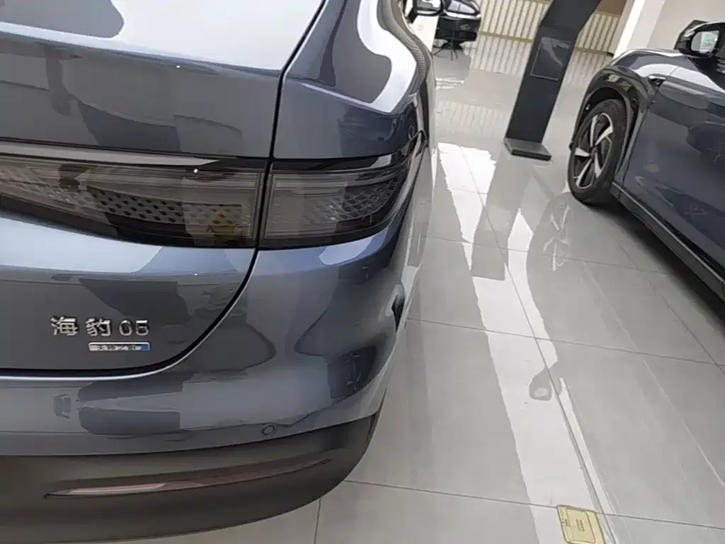 BYD Seal 05 DM-i — фото 7