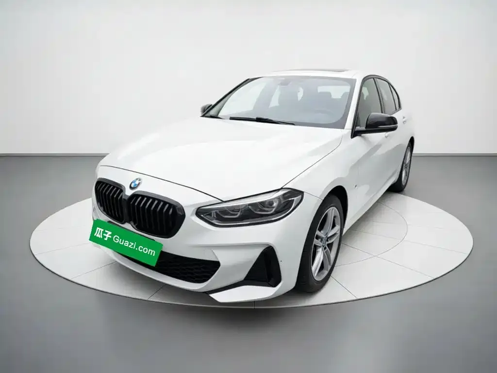 BMW 1 Series — фото 1