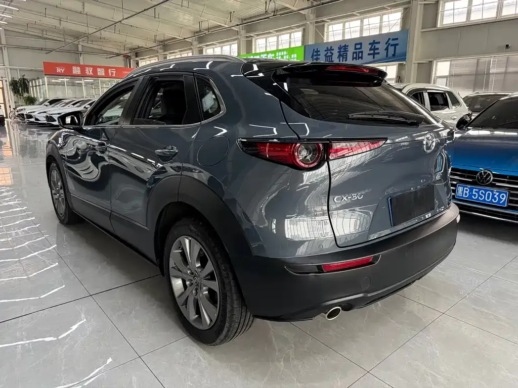 Mazda CX-30 — фото 2