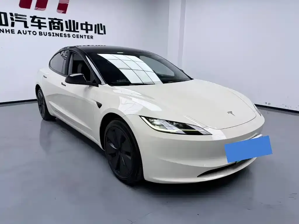 Tesla Model 3 — фото 6