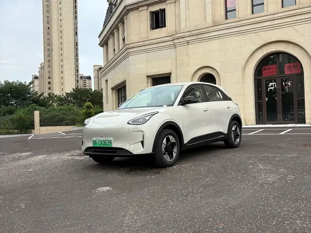 Geely Starburst — фото 1