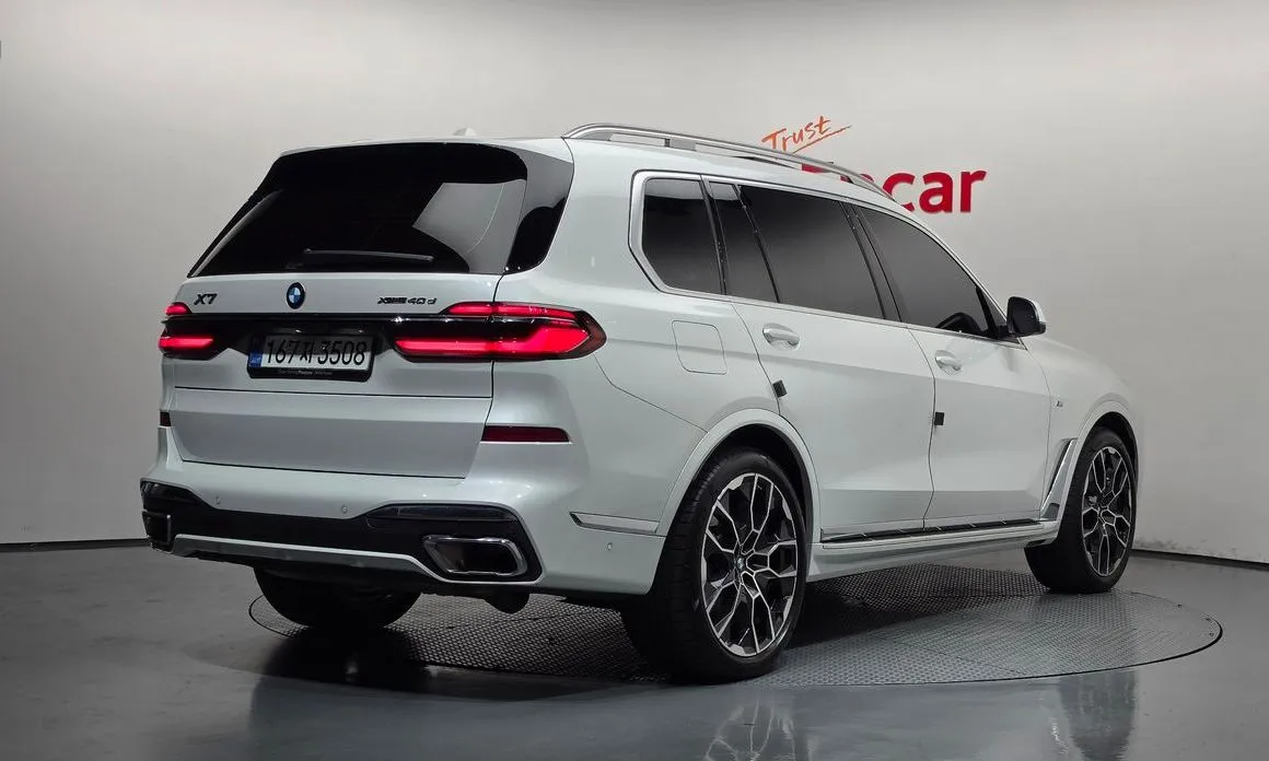 BMW X7 — фото 2