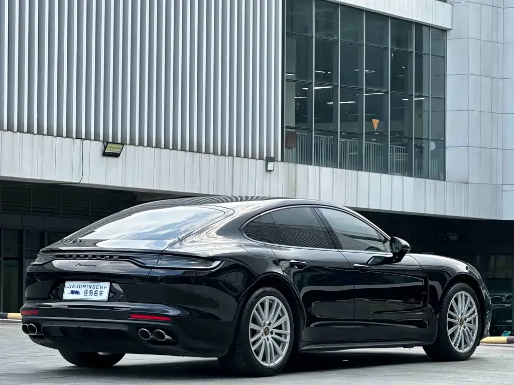 Porsche Panamera — фото 6
