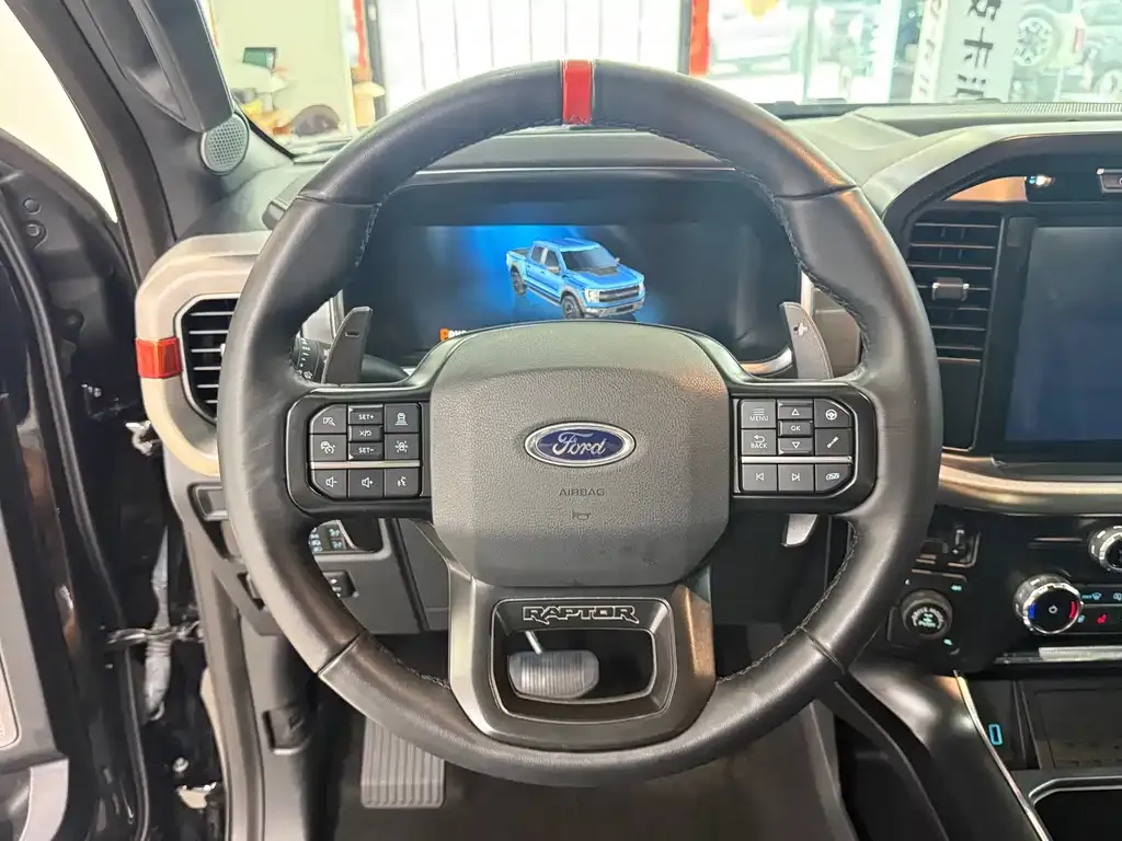 Ford F-150 Raptor — фото 8