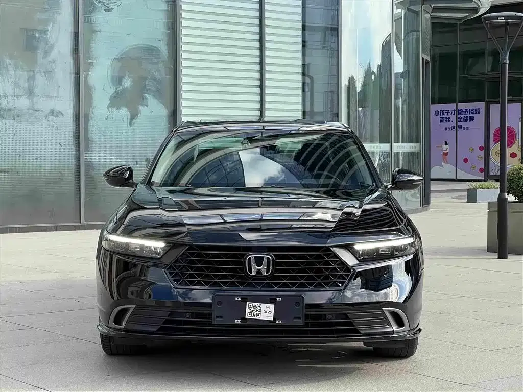 Honda Accord — фото 10