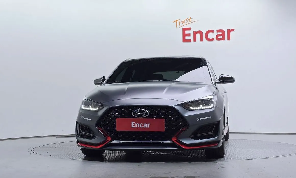 Hyundai Veloster — фото 2