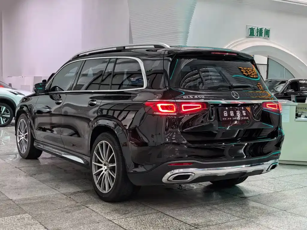 Mercedes-Benz GLS — фото 7