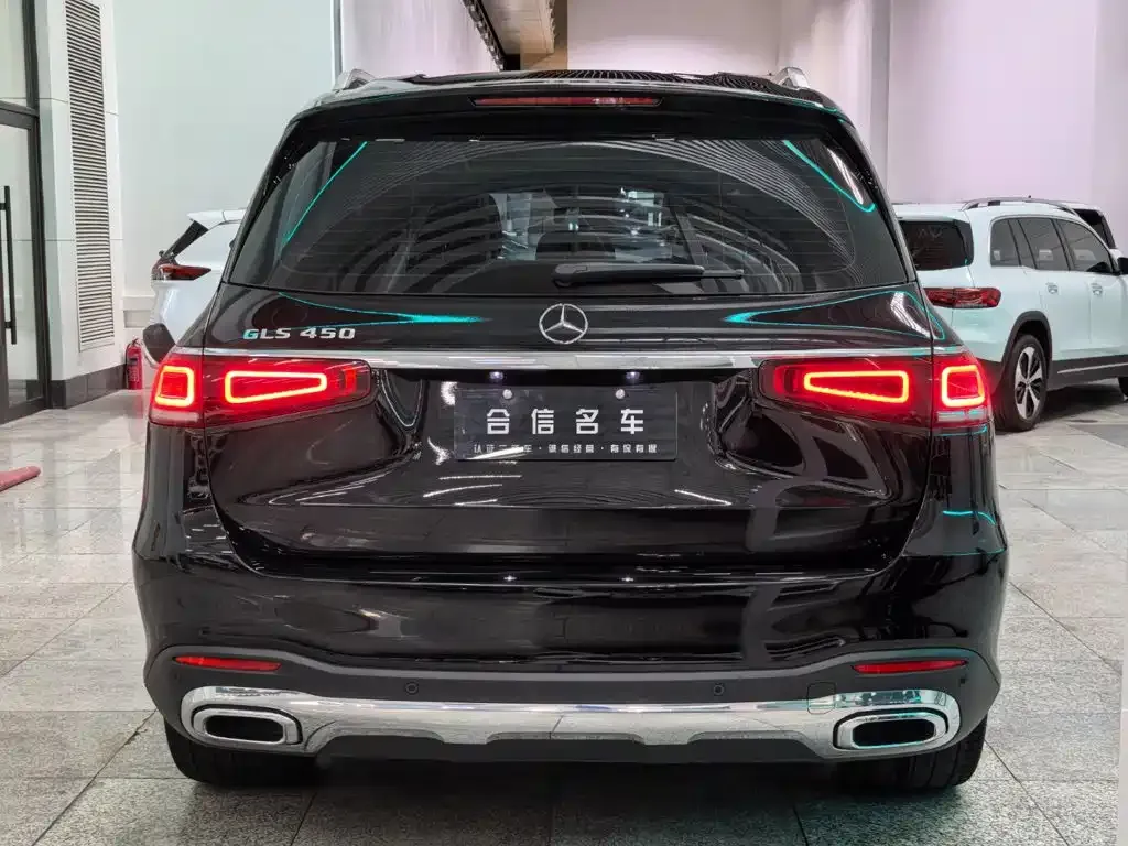 Mercedes-Benz GLS — фото 9