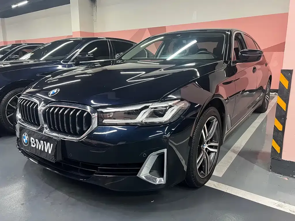 BMW 5 Series — фото 2