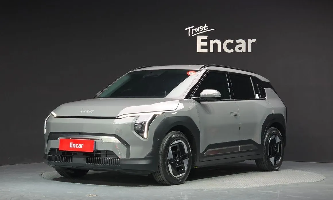 Kia EV3 — фото 1