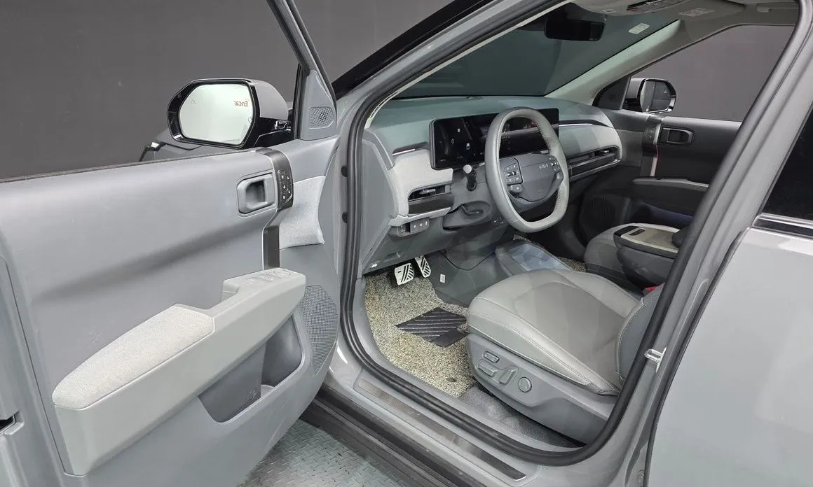 Kia EV3 — фото 9