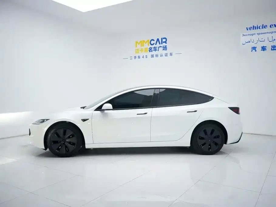 Tesla Model 3 — фото 5