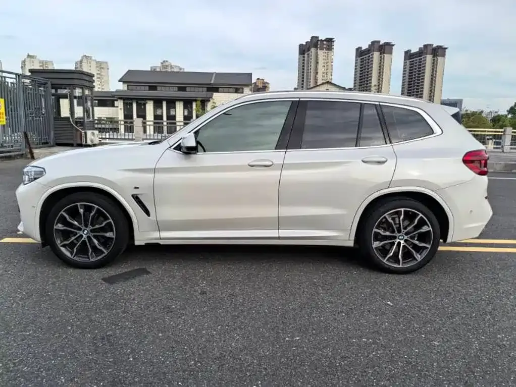 BMW X3 — фото 5