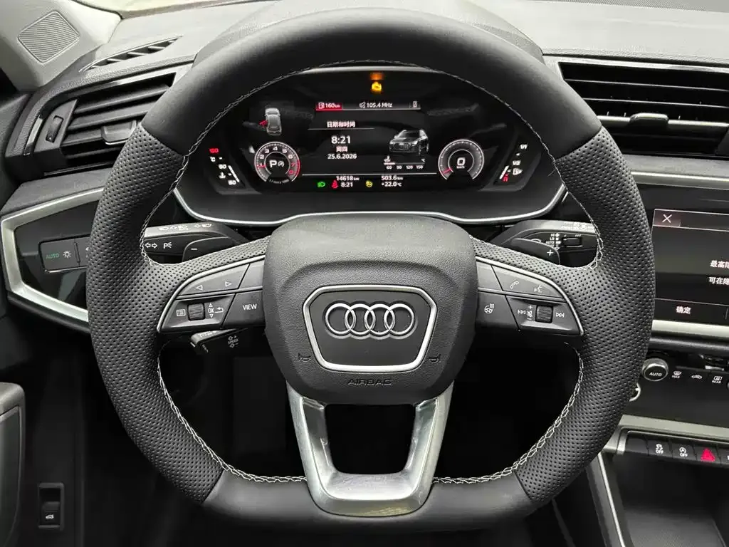 Audi Q3 — фото 4