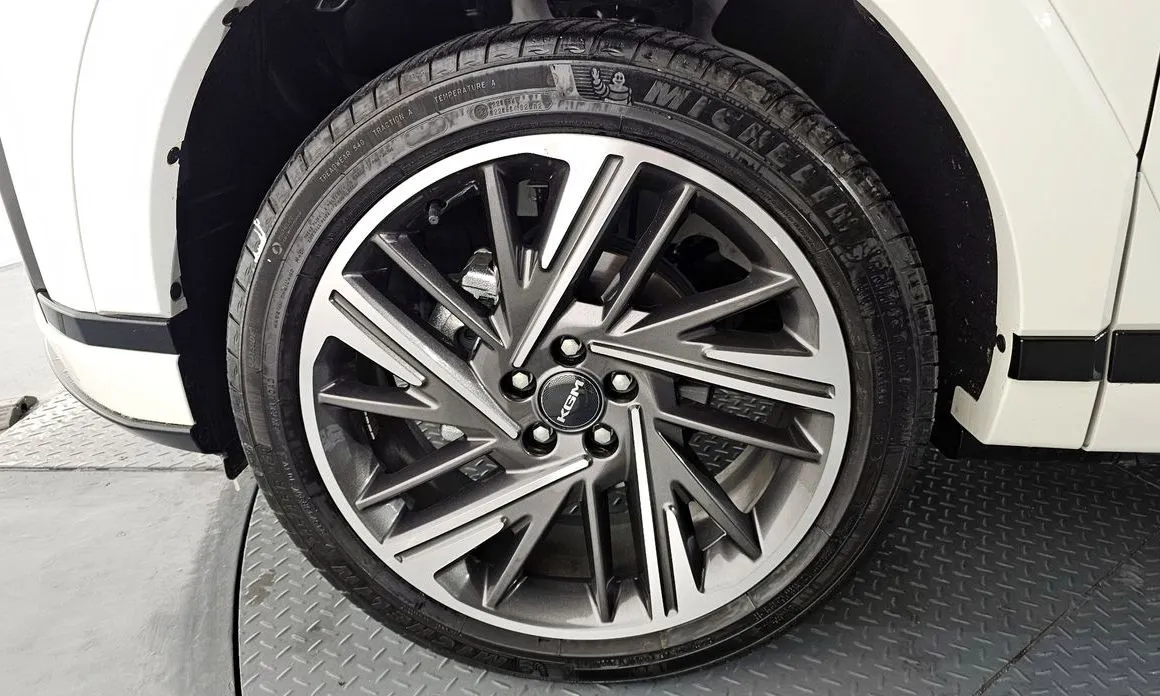 KG Mobility (Ssangyong) Actyon — фото 10