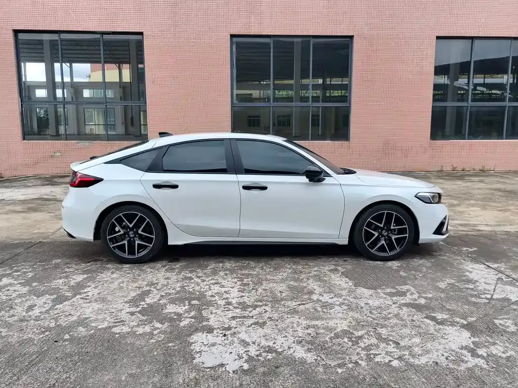 Honda Civic — фото 4