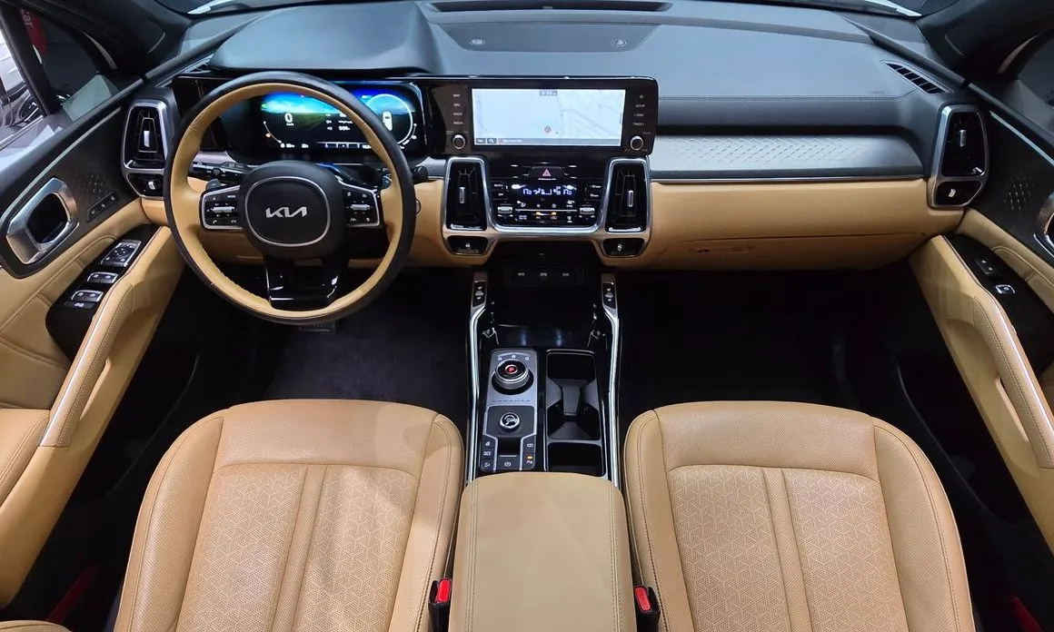 Kia Sorento — фото 7