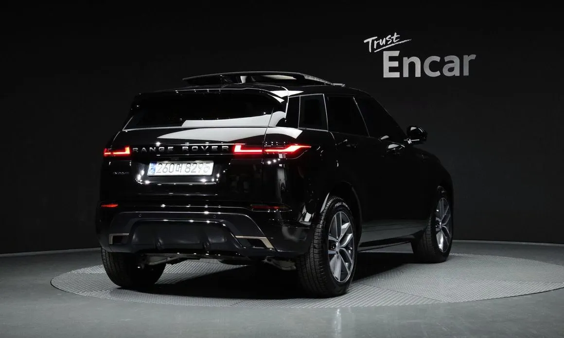 Land Rover Range Rover Evoque — фото 4