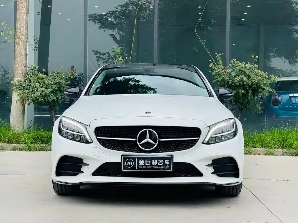 Mercedes-Benz C-Class — фото 8