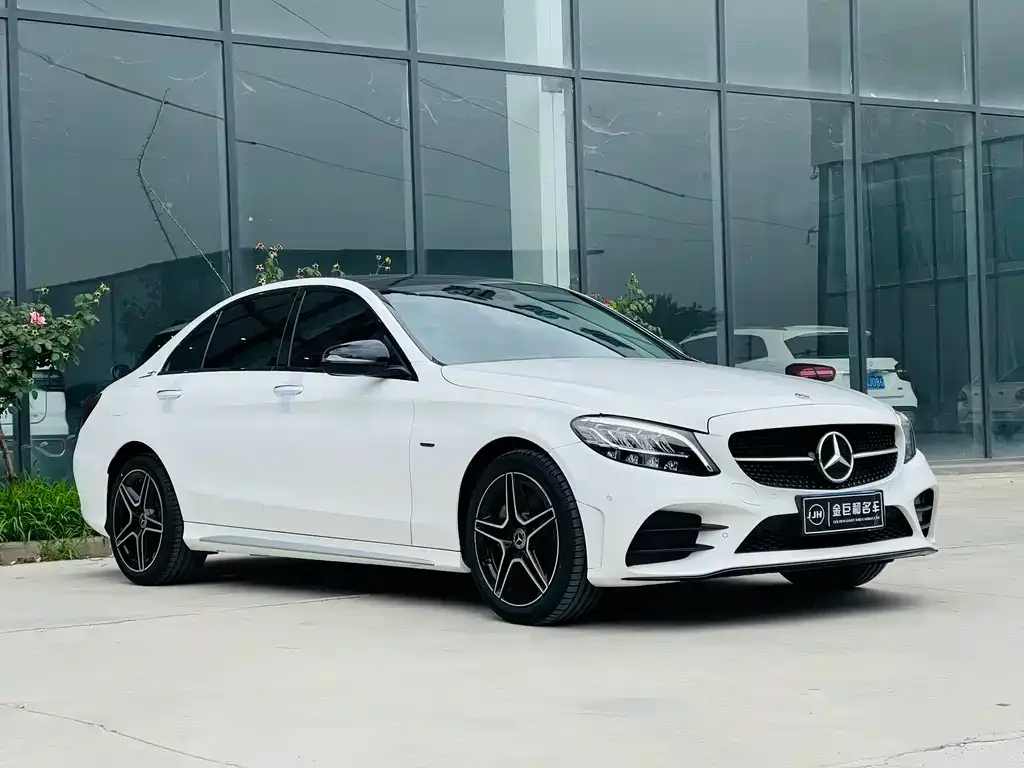 Mercedes-Benz C-Class — фото 10