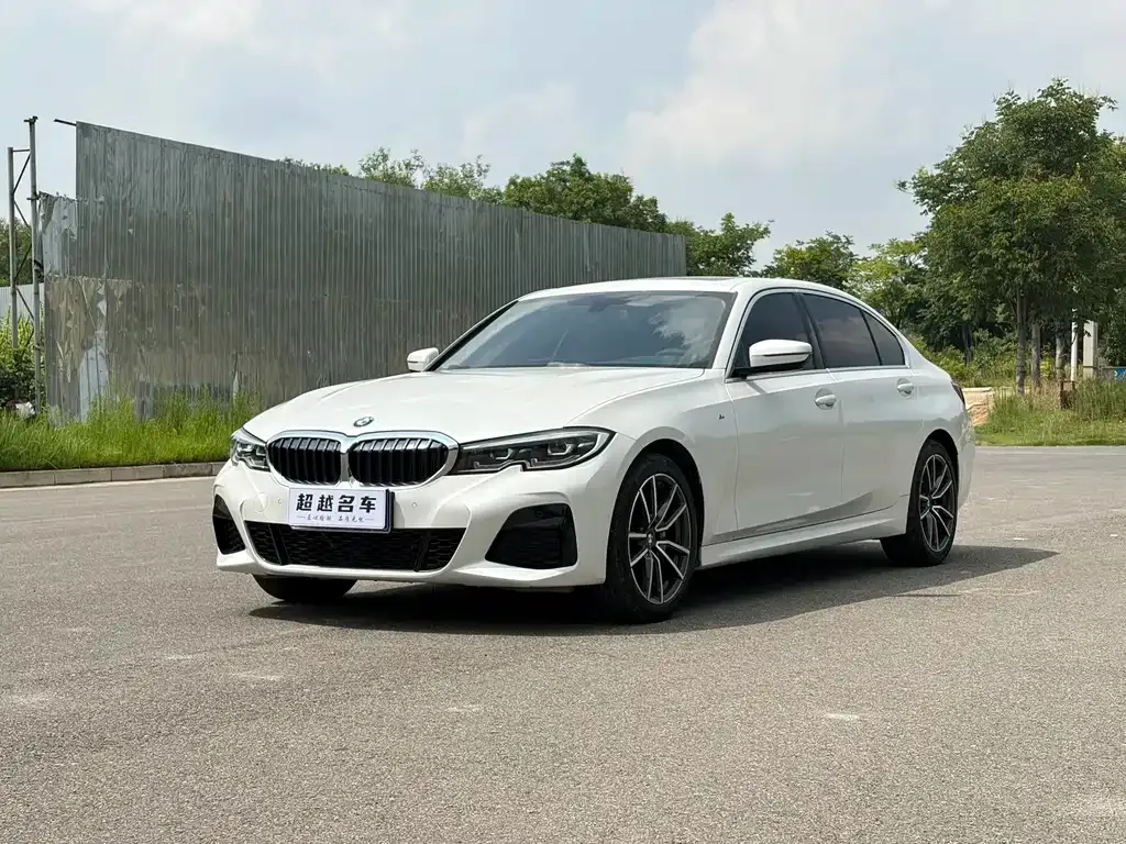 BMW 3 Series — фото 1