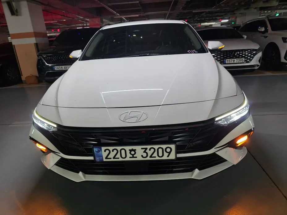 Hyundai AVANTE — фото 4