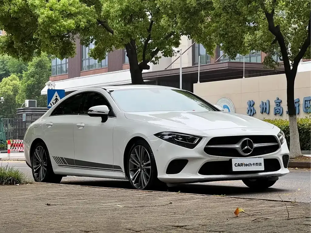 Mercedes-Benz CLS — фото 7