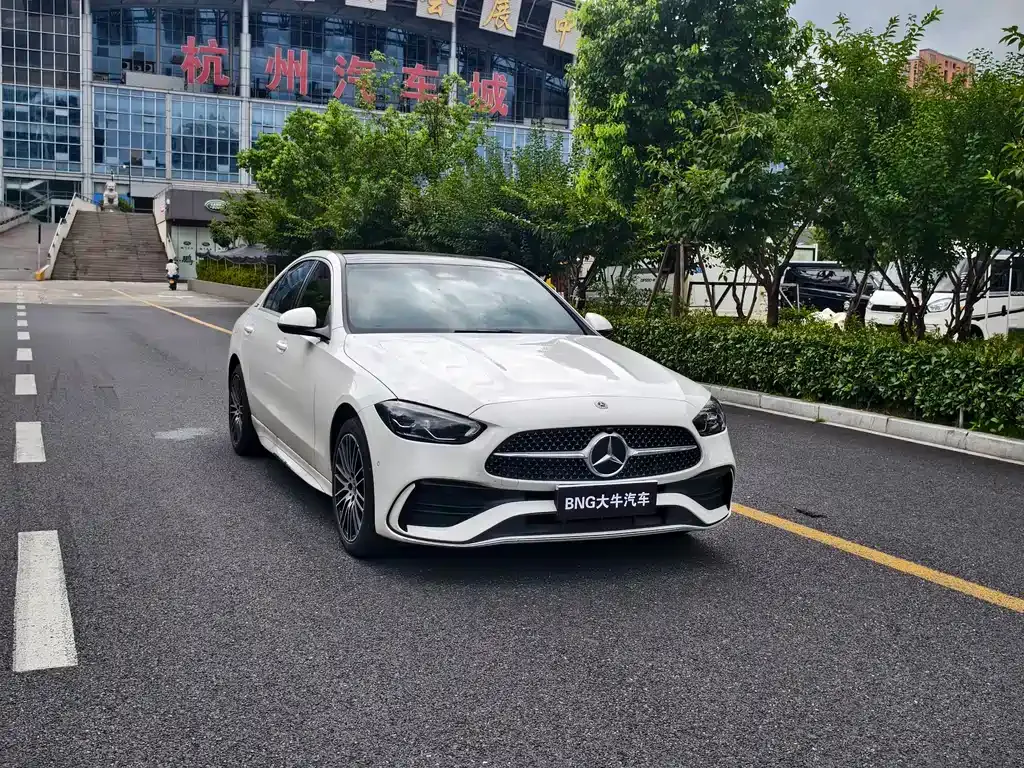 Mercedes-Benz C-Class — фото 4