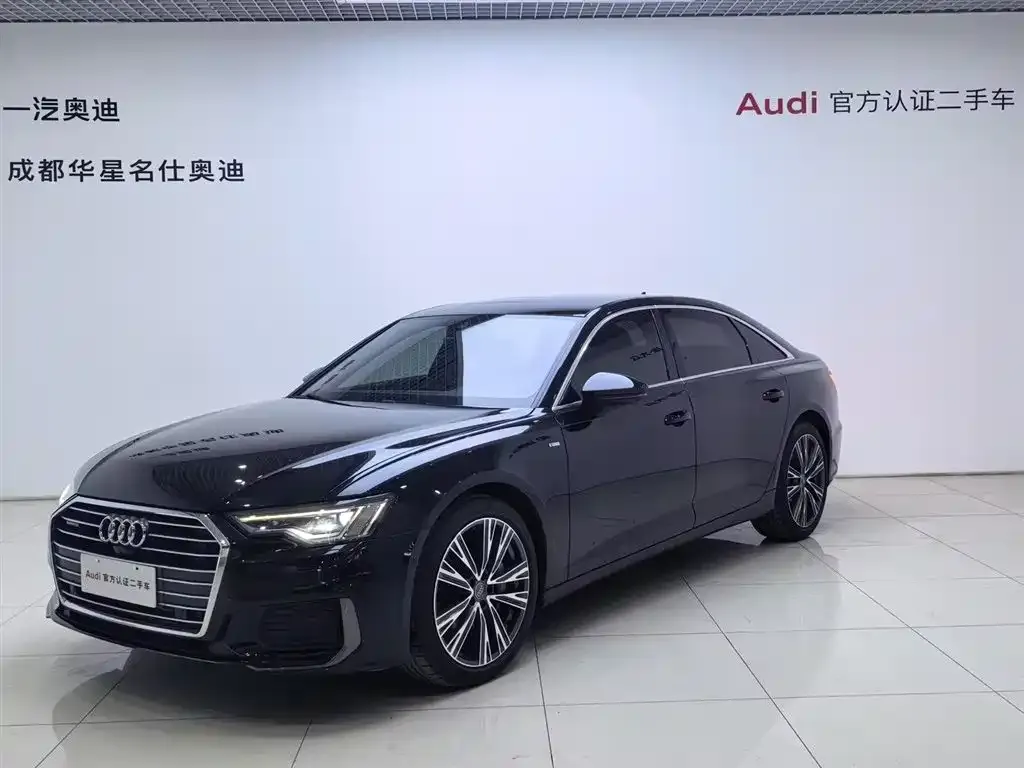 Audi A6L — фото 1