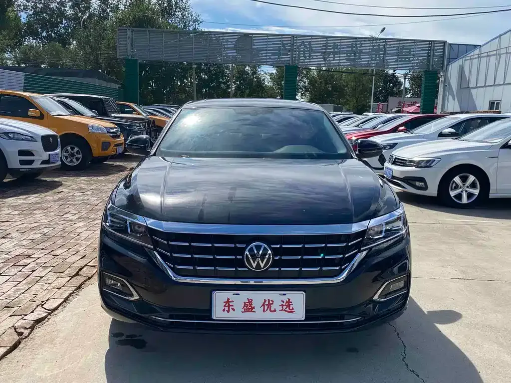 Volkswagen Passat — фото 3