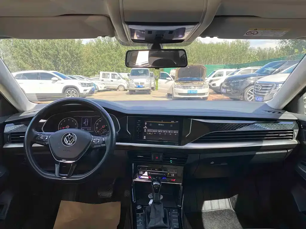 Volkswagen Passat — фото 4