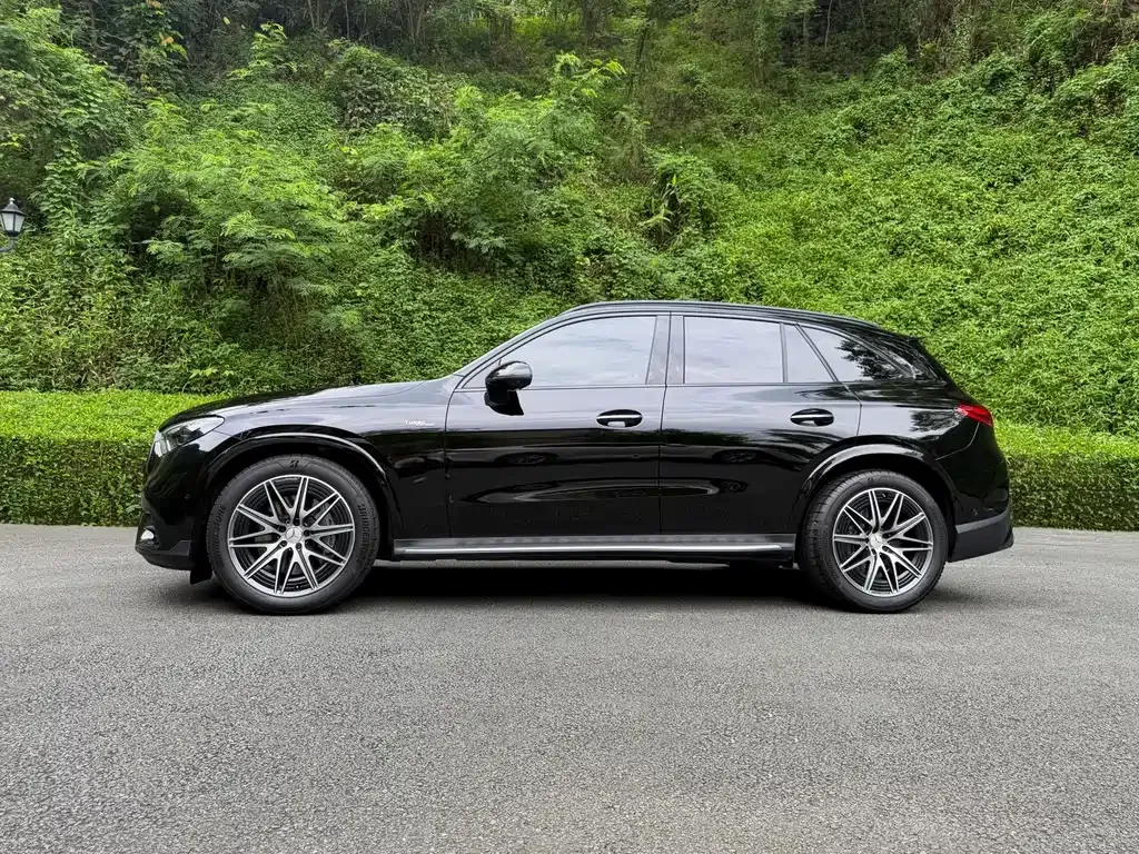 Mercedes-Benz GLC AMG — фото 8