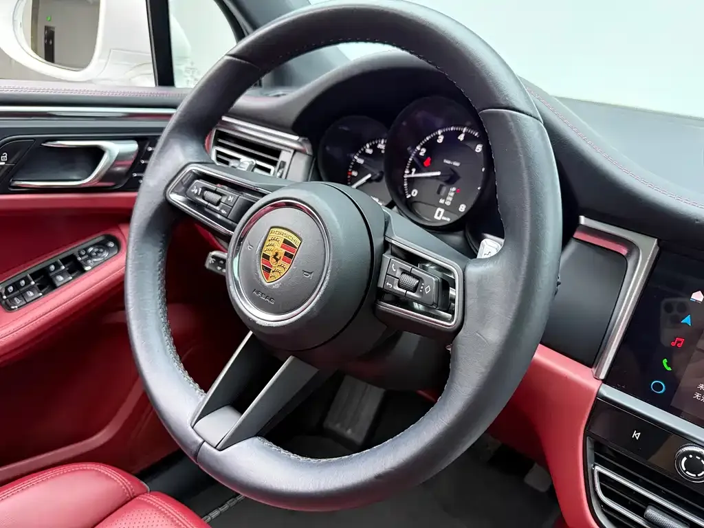 Porsche Macan — фото 2