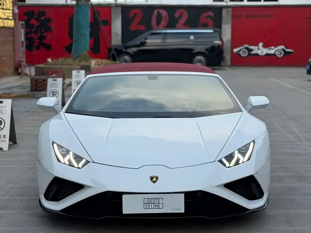 Lamborghini Huracan — фото 1