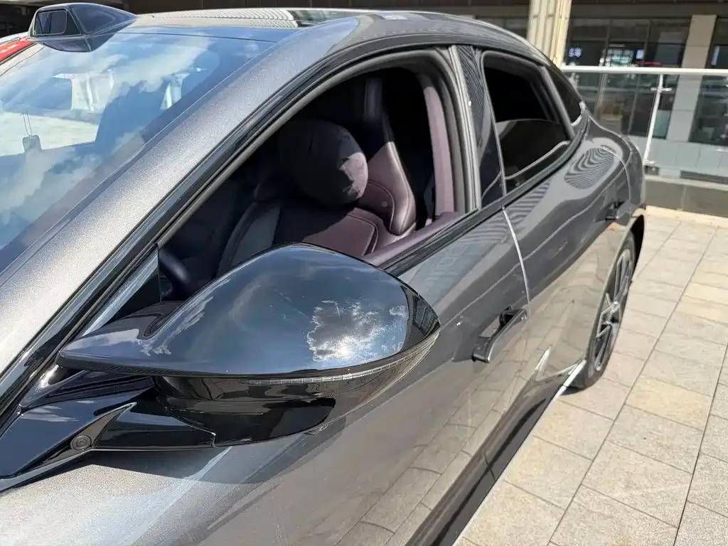 Avatr 06 — фото 4