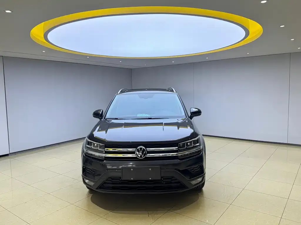 Volkswagen Tharu — фото 2