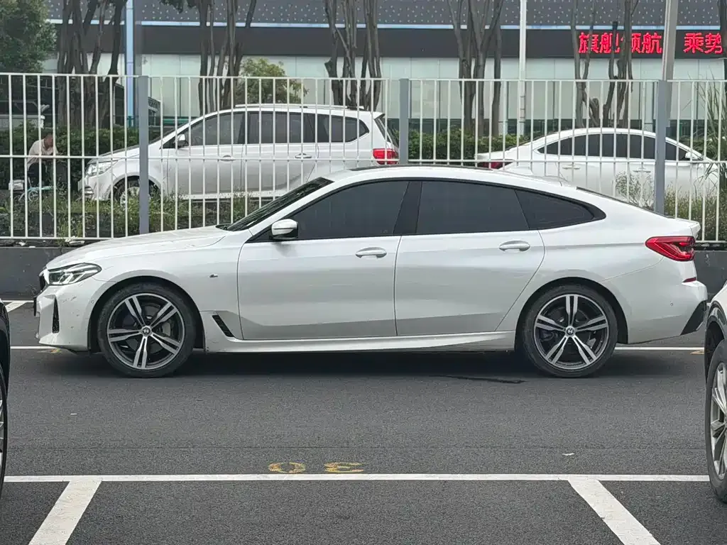 BMW 6 Series GT — фото 6