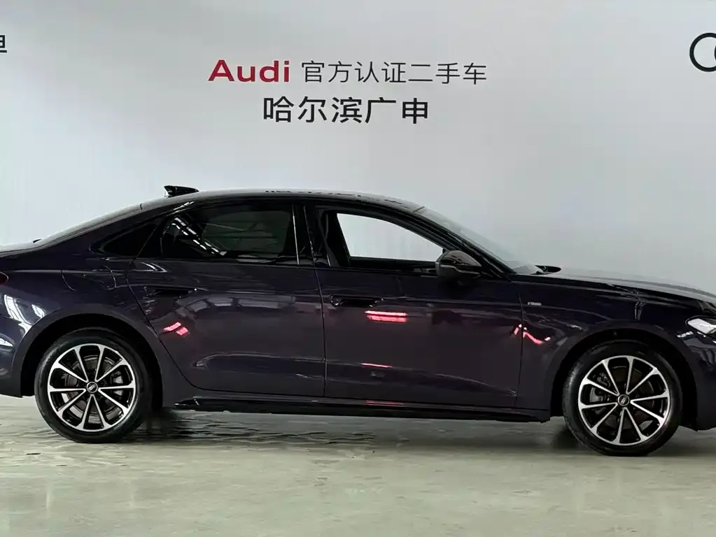 Audi A5L — фото 2
