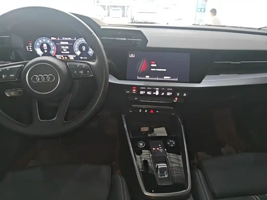 Audi A3 — фото 8