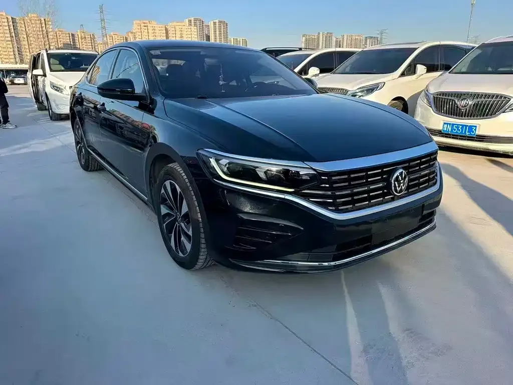 Volkswagen Passat — фото 3