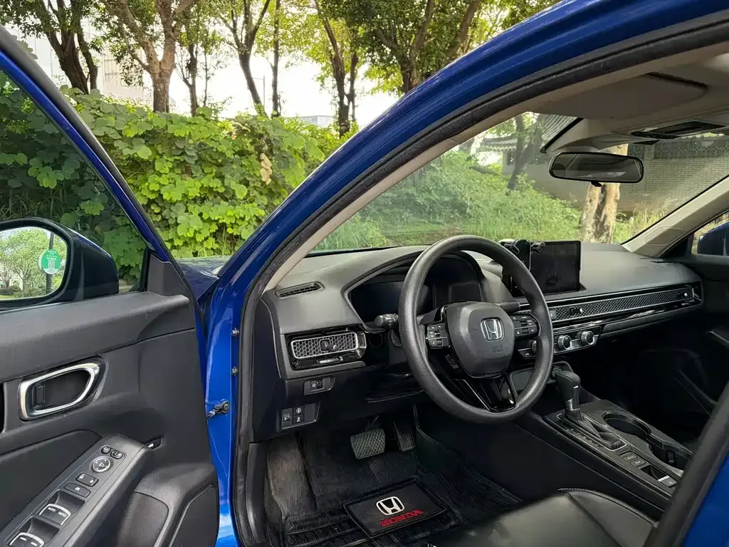 Honda Civic — фото 6