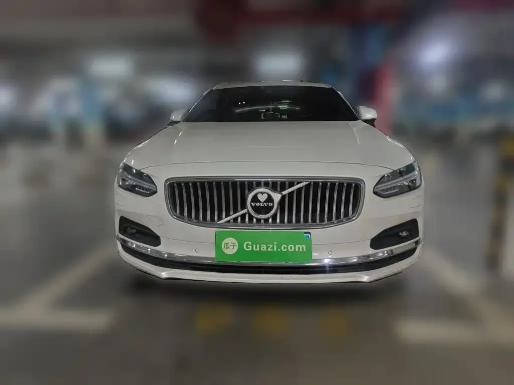 Volvo S90 — фото 4