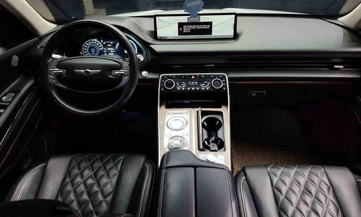 Genesis GV80 — фото 10