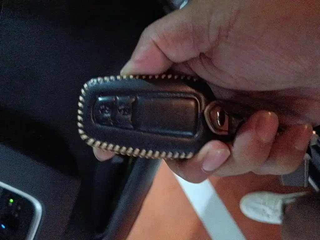 Toyota RAV4 — фото 10